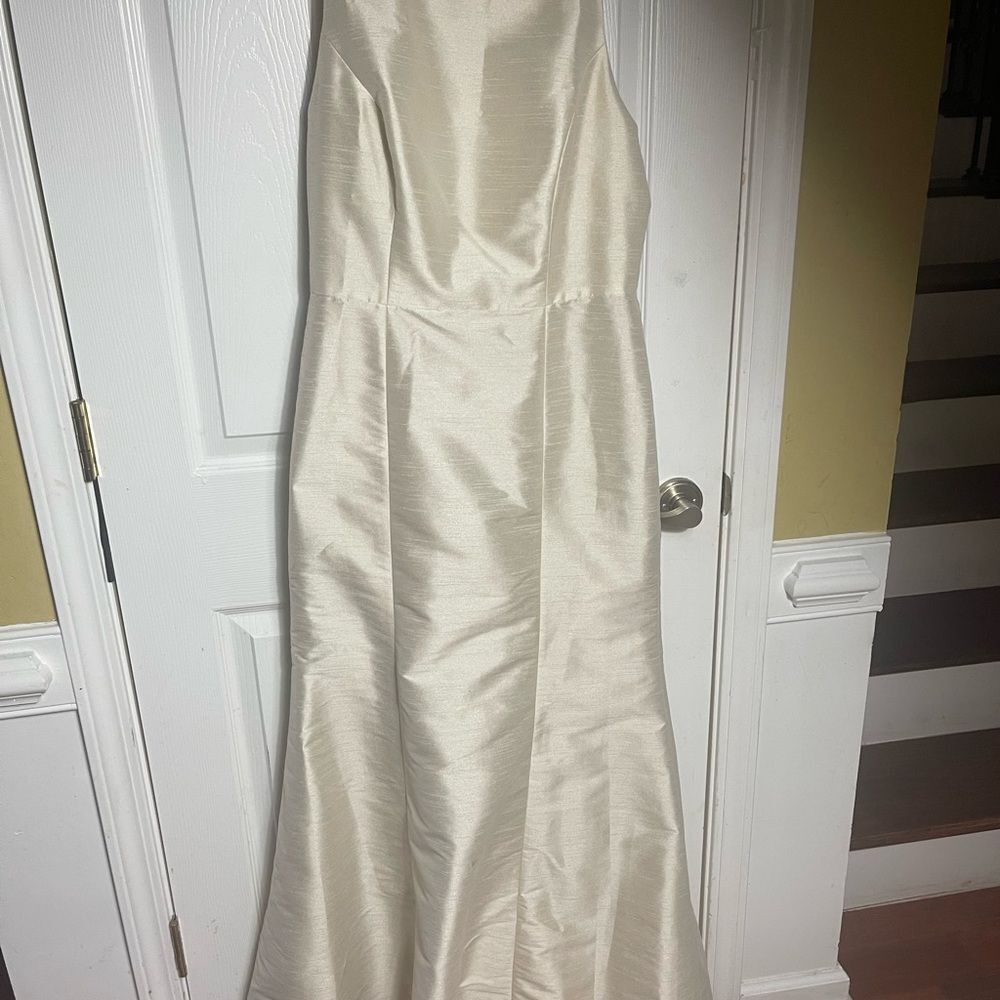 NWT ALFRED SUNG champagne Maxi Dress Jewel Neck bow accent Open-Back  SZ10 - Picture 8 of 16